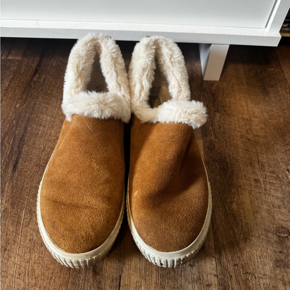 Timberland Slip-ons - Picture 1 of 5